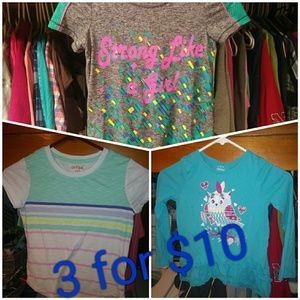 bundle of 3 girls T- shirts
